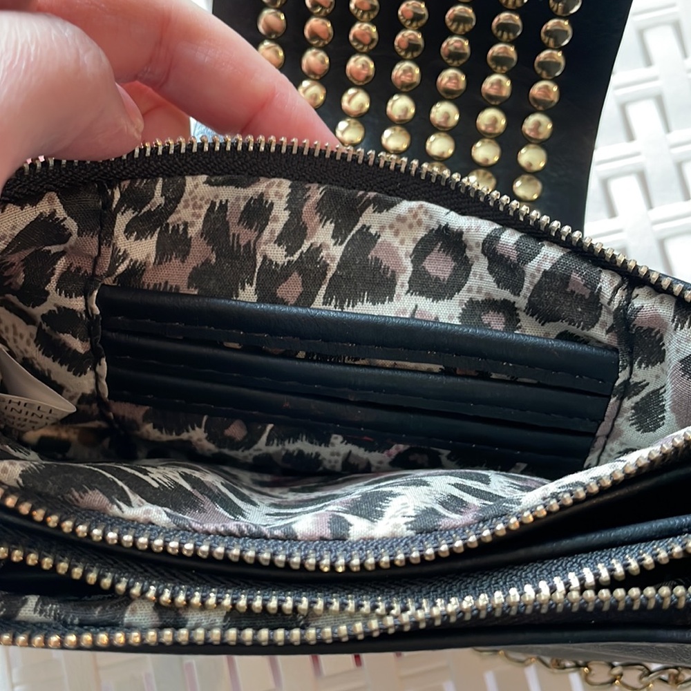 Olivia Miller black/gold/silver crossbody like new! - Picture 5 of 7